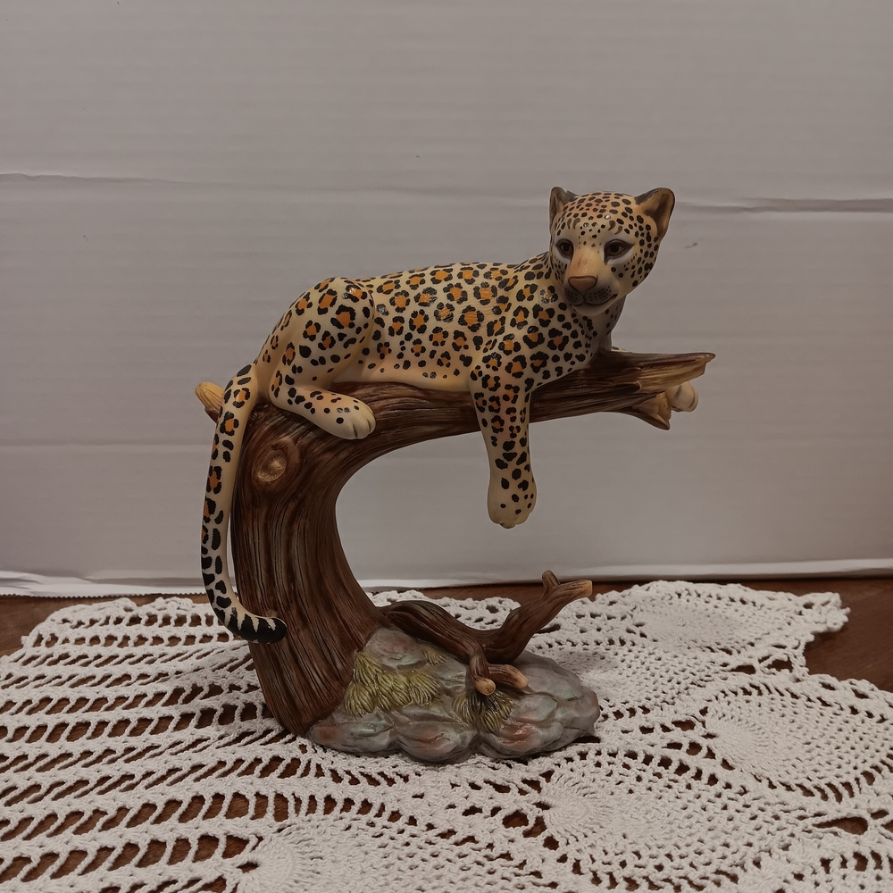 Home Interiors Leopard Sculpture - Brown and Tan